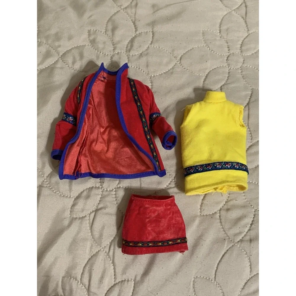 Vintage Mattel United Colors of Benetton BARBIE Red Yellow Blue 1990's